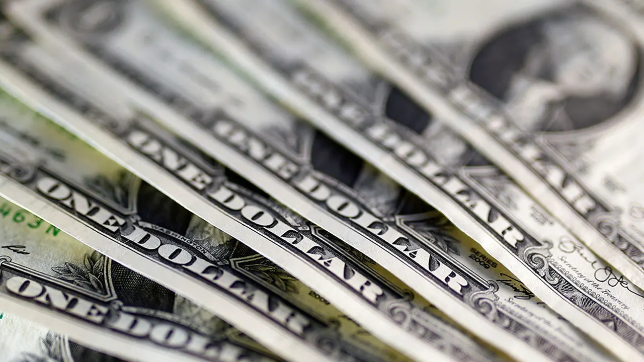June FDI net inflows sink to six month low