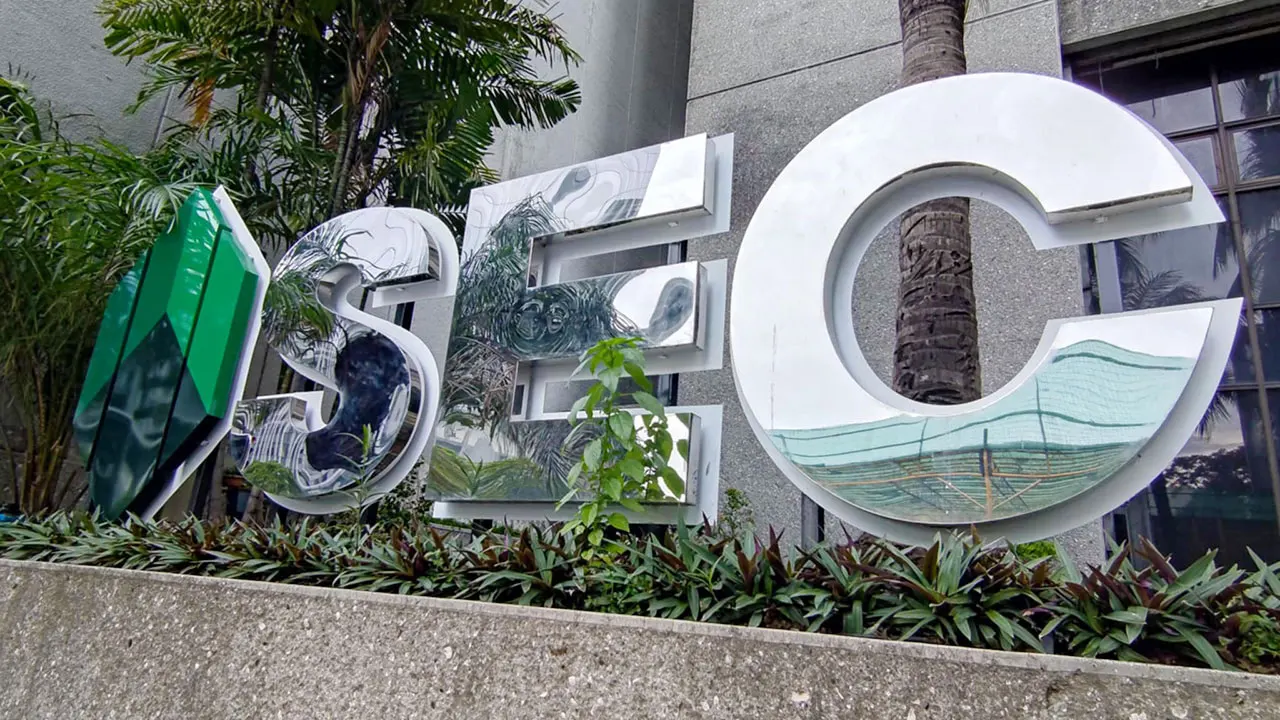 SEC Plans Revised REIT Rules by Q4