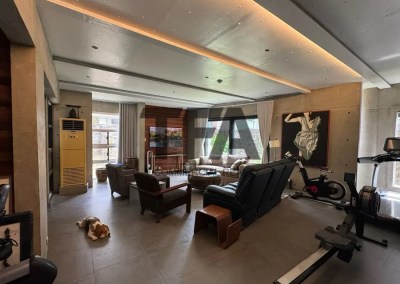 Living Area 2