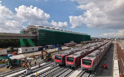 DOTr eyes 2027 bidding for NSCR operations MRT 3 privatization